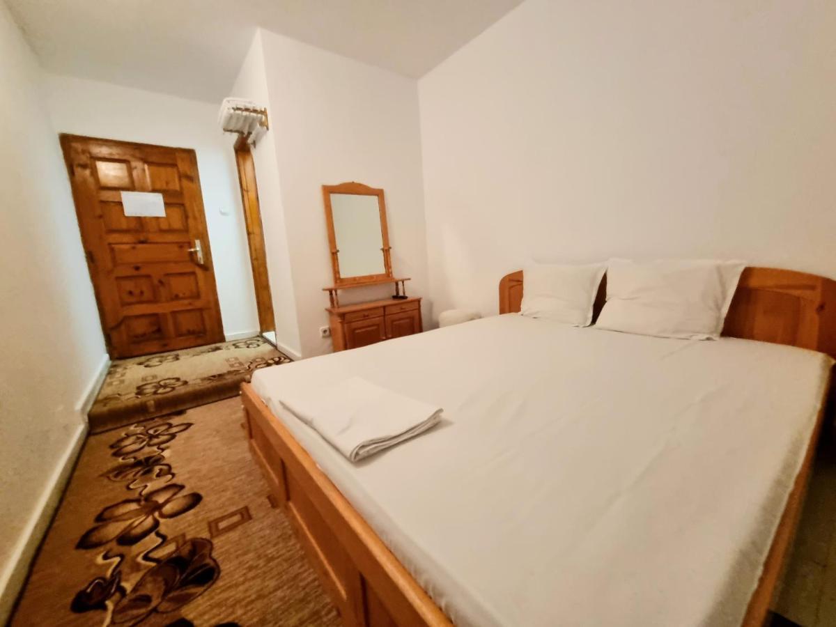 Motel Thessaloniki ซันดันสกี ภายนอก รูปภาพ